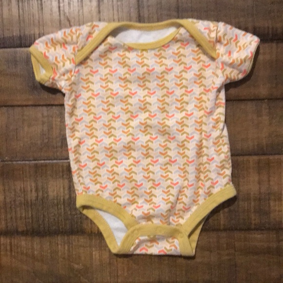 Set of Baby Dumping 0-3 month Tees - Picture 6 of 7